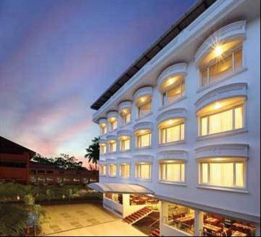 科钦宫酒店 Kochi 外观 照片